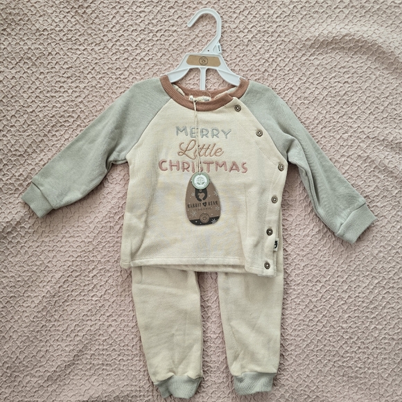 Rabbit and Bear Baby Boy Organic Cotton  Christmas Outfit Matching set size 18M - Picture 1 of 13